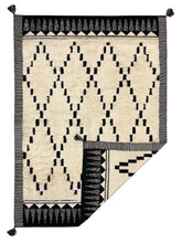 Load image into Gallery viewer, Atlas Rug - 160x220cm