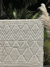 Load image into Gallery viewer, Bowie Rug - Neutral 160 x 225cm