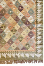 Load image into Gallery viewer, Circus Kilim - 240x300cm
