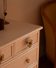 Load image into Gallery viewer, Hollie Hibiscus Knob