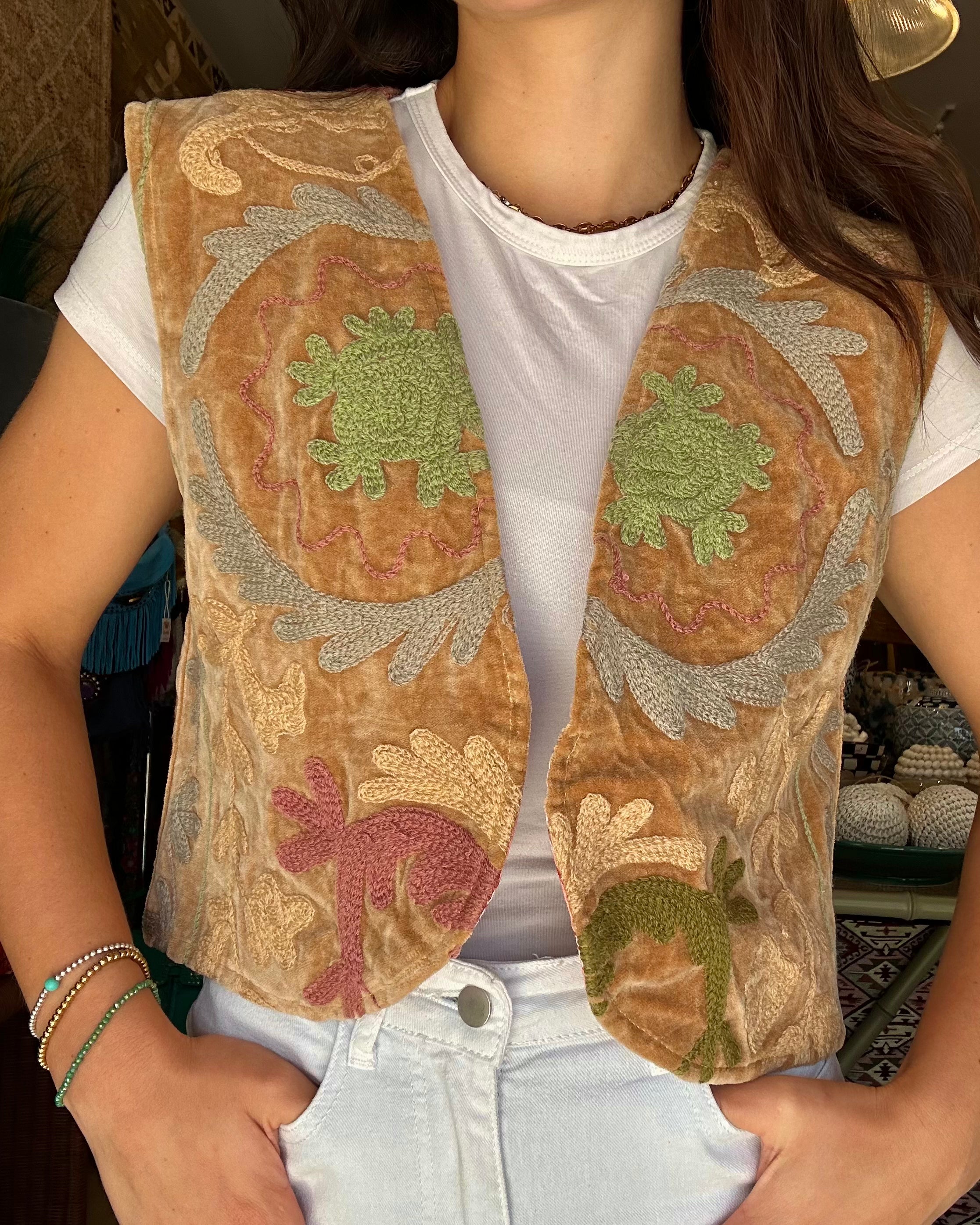 Heritage Velvet Vest - Mustard