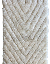 Load image into Gallery viewer, Harrow Pile Rug