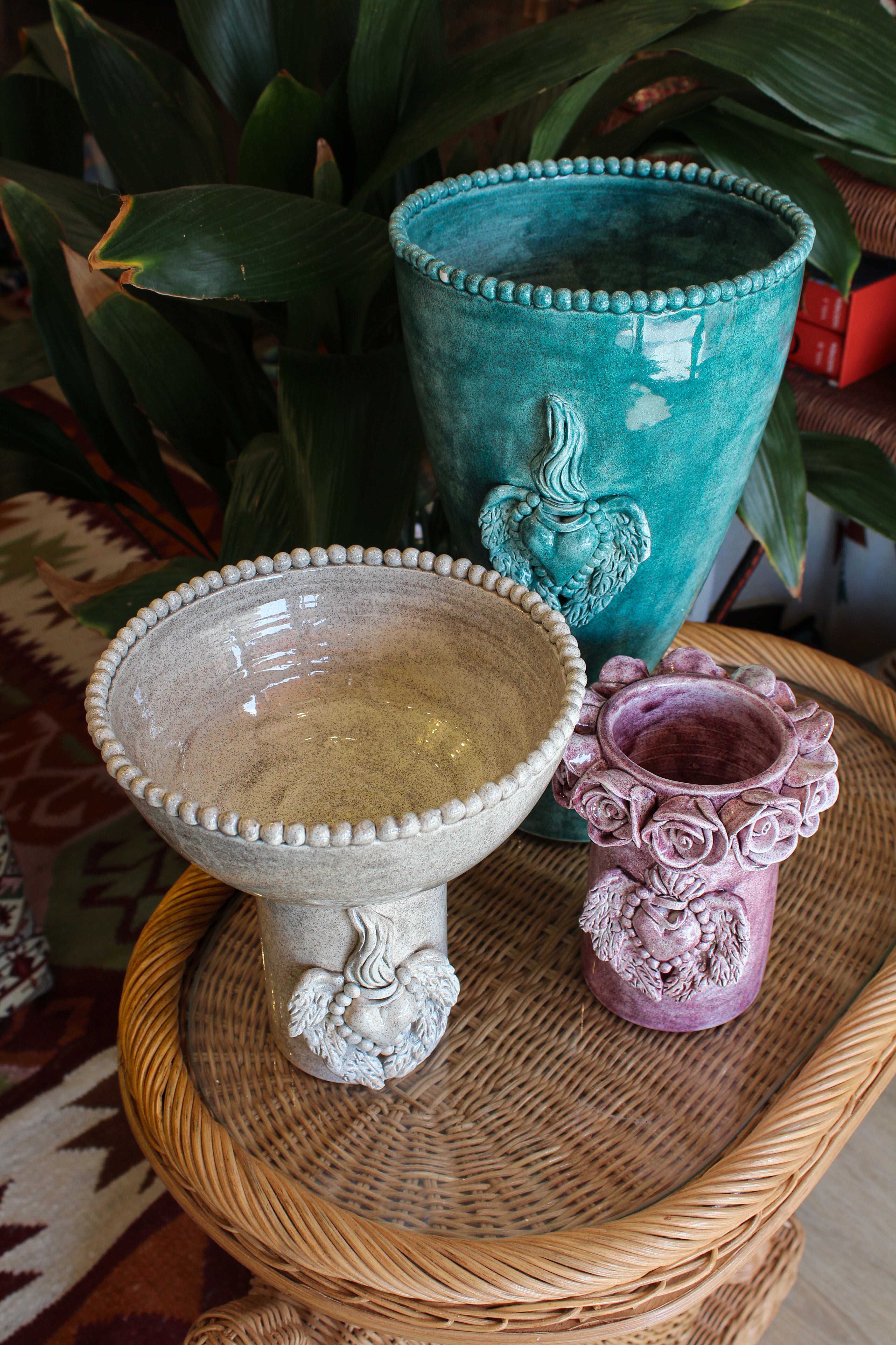 Cuore Pedestal Bowl - White