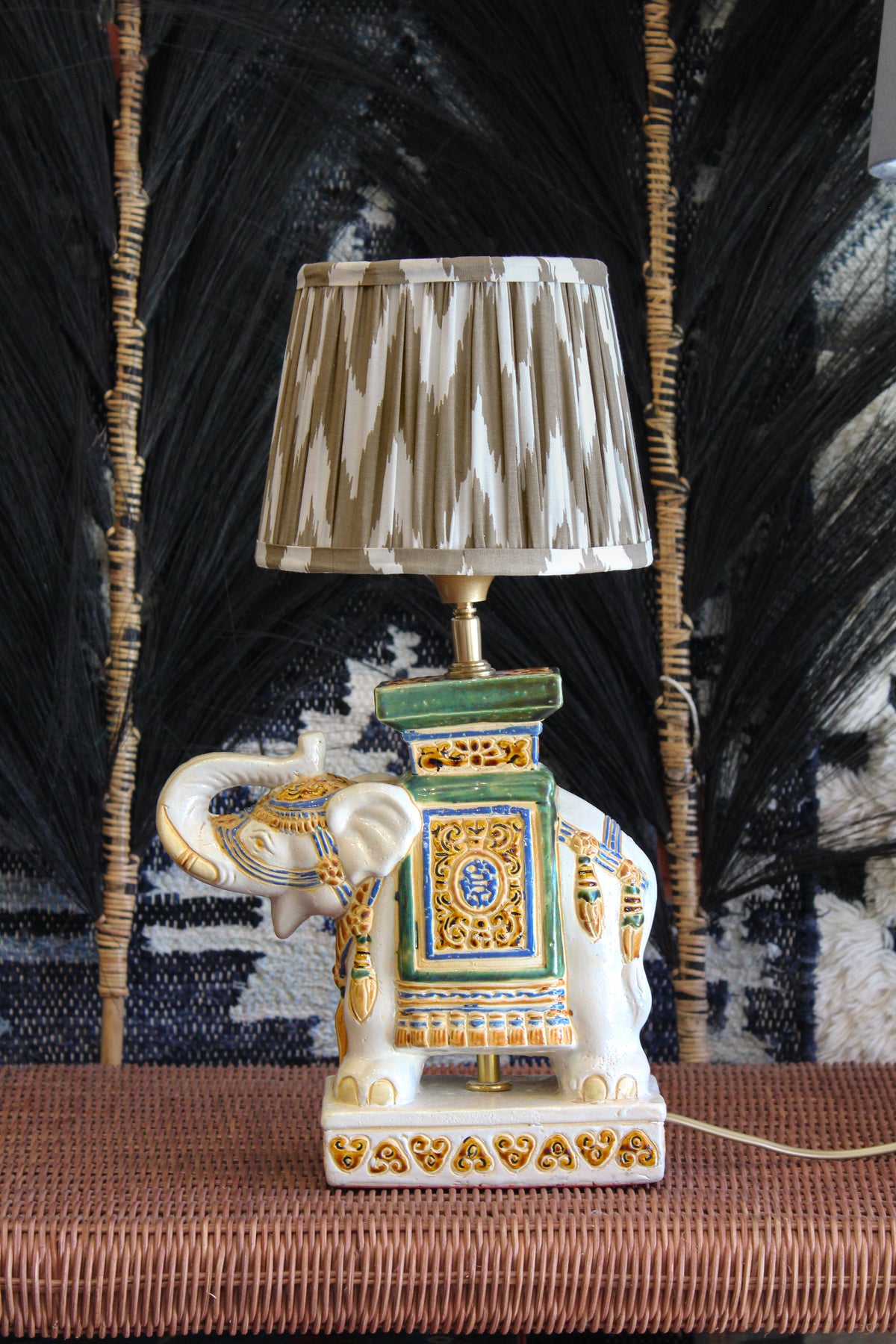 Vintage Elephant Lamp Base - White/Green