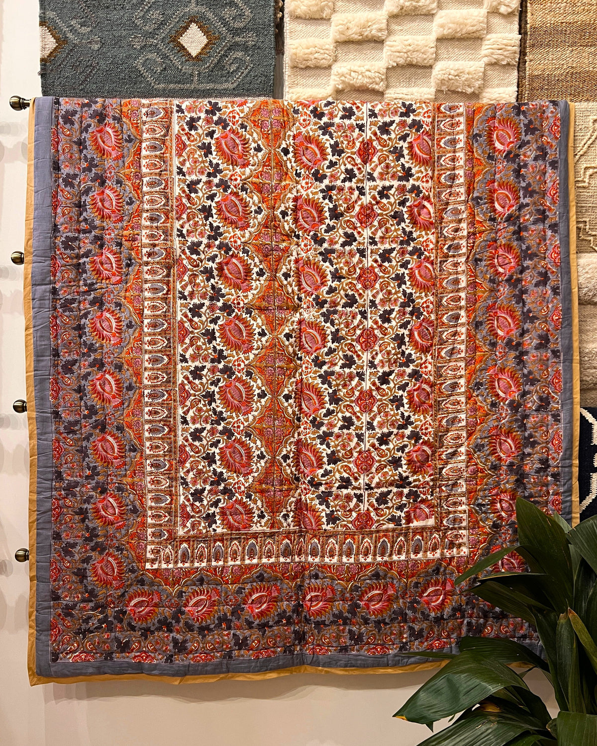Violet & Tangerine Garden Quilt - Single