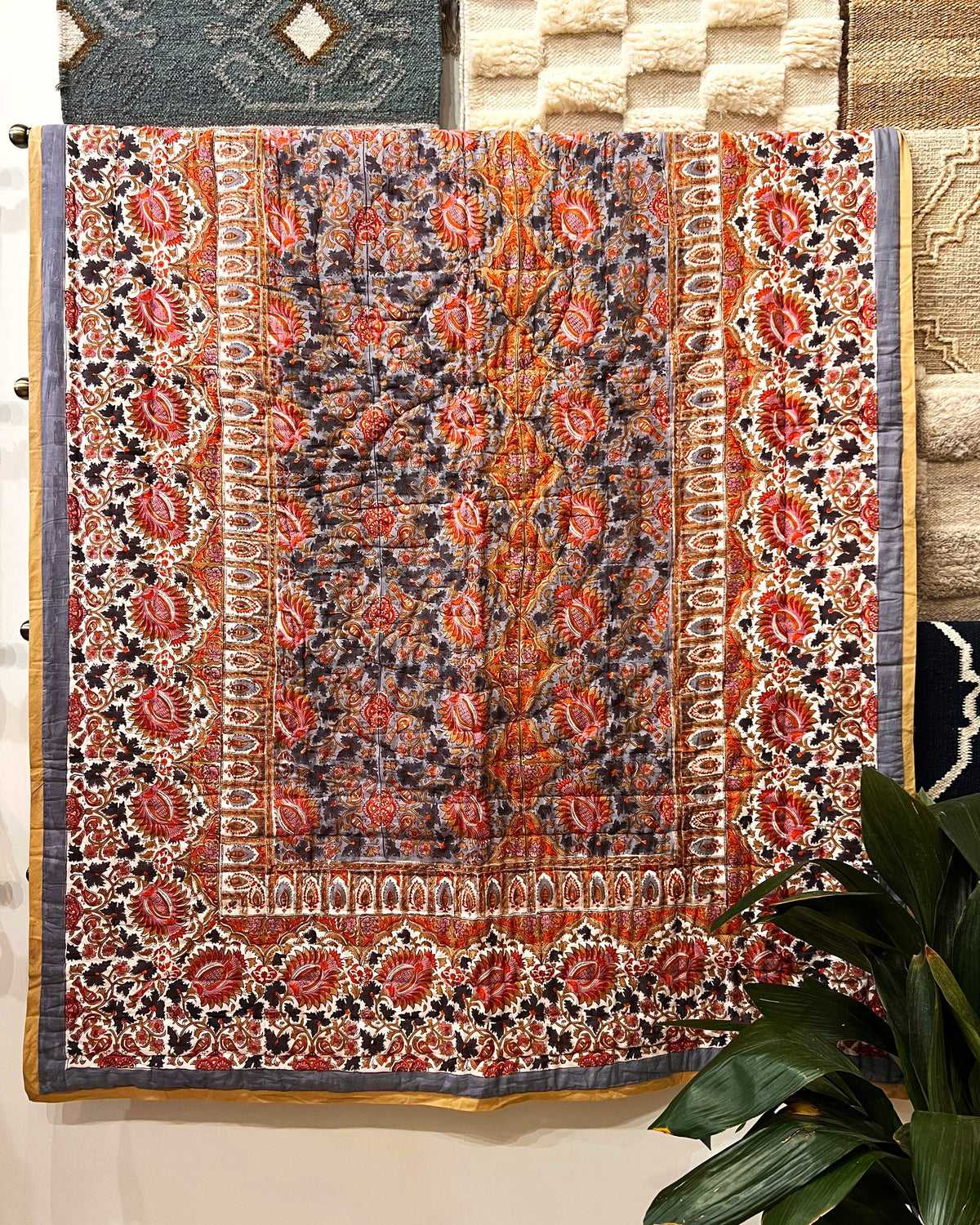 Violet & Tangerine Garden Quilt - Single