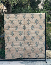 Load image into Gallery viewer, Jute Motif Rug - Natural / Green 150 x 240cm