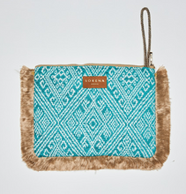 Load image into Gallery viewer, Juicy Clutch Sxoinousa