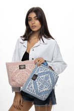 Load image into Gallery viewer, Myrto Clutch