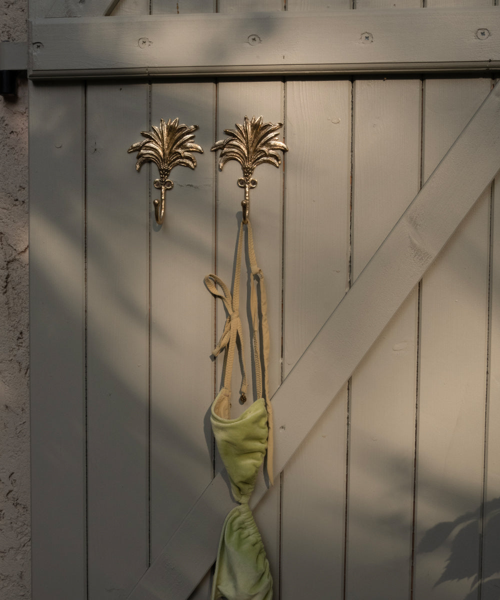 Palm Hook