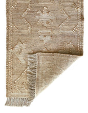 Load image into Gallery viewer, Riva Rug