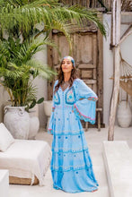 Load image into Gallery viewer, Santa Cruz Gown