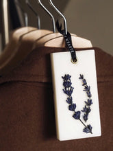Load image into Gallery viewer, Scented Closet Wax Bar - Lavender, Palo Santo and Saffron
