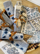 Load image into Gallery viewer, Yellow Blockprint placemats - Set of 6