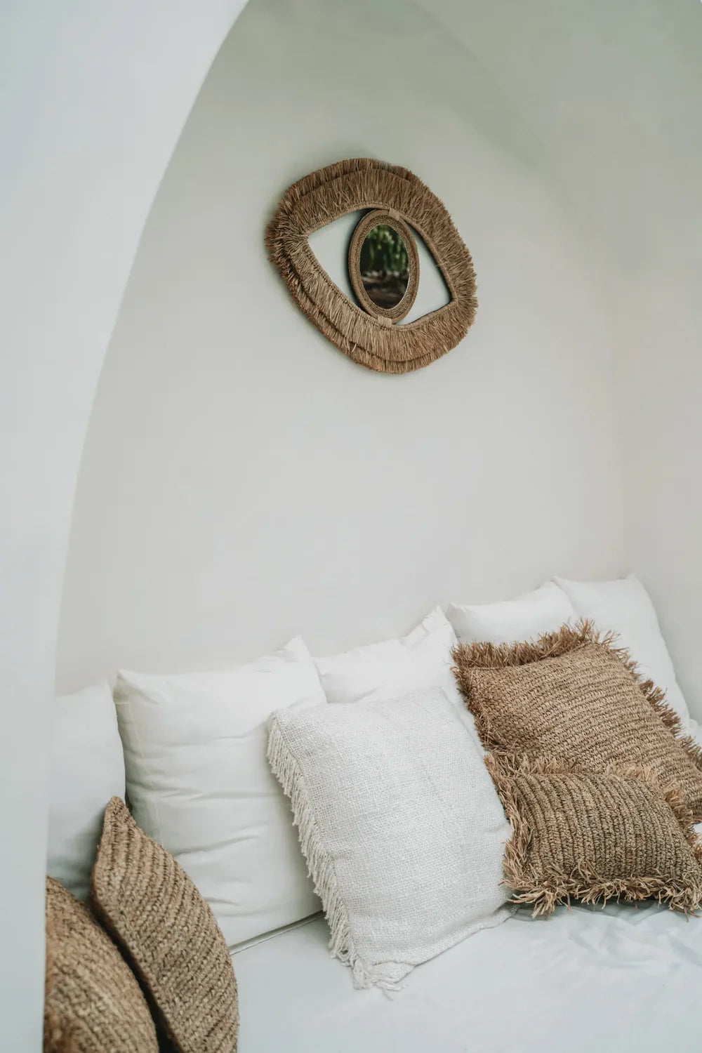The Isla Eye Mirror - Natural - M