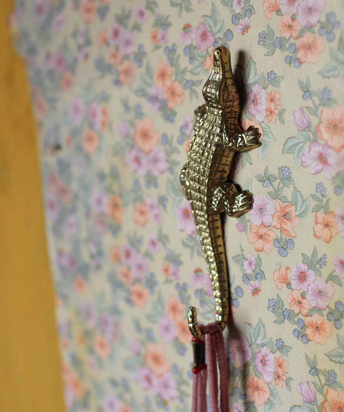 Wild Croc Hook - Large