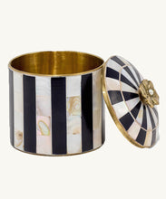 Load image into Gallery viewer, Luna Circus Box