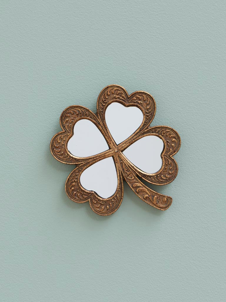 Clover Mirror
