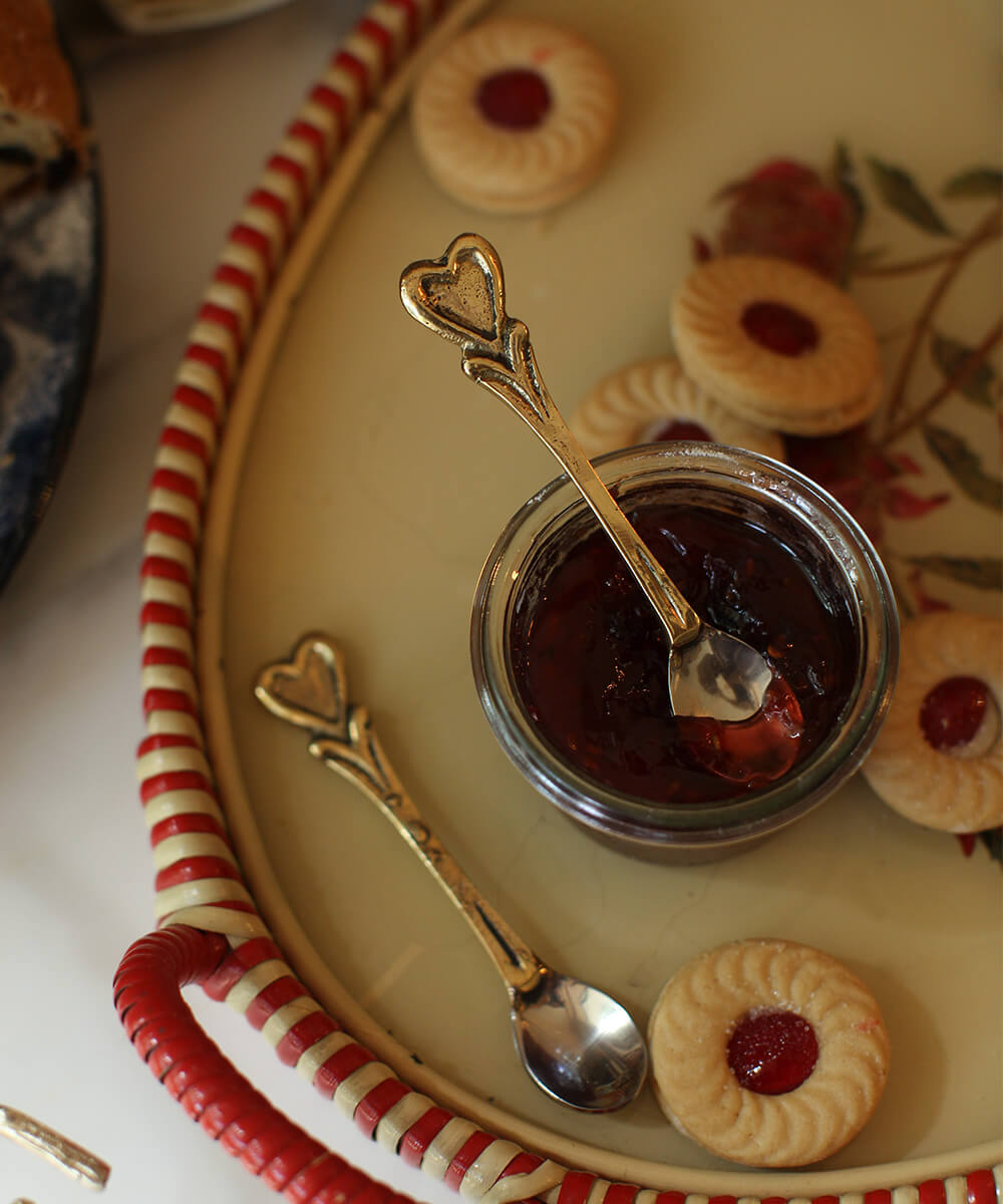Holly Heart Teaspoon Set