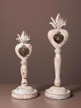 Load image into Gallery viewer, Florence Corazon Finial Set of 2