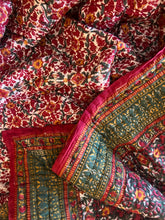 Load image into Gallery viewer, Forest Pink Jaipur Cotton Quilt - King