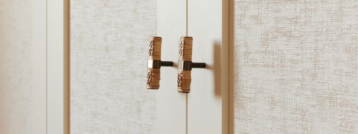 Handles & Knobs