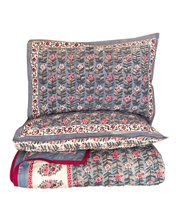 Load image into Gallery viewer, Violet &amp; Fuchsia Petal Meadow Quilt - King

