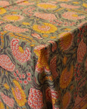 Load image into Gallery viewer, Dandelion Blossom Tablecloth

