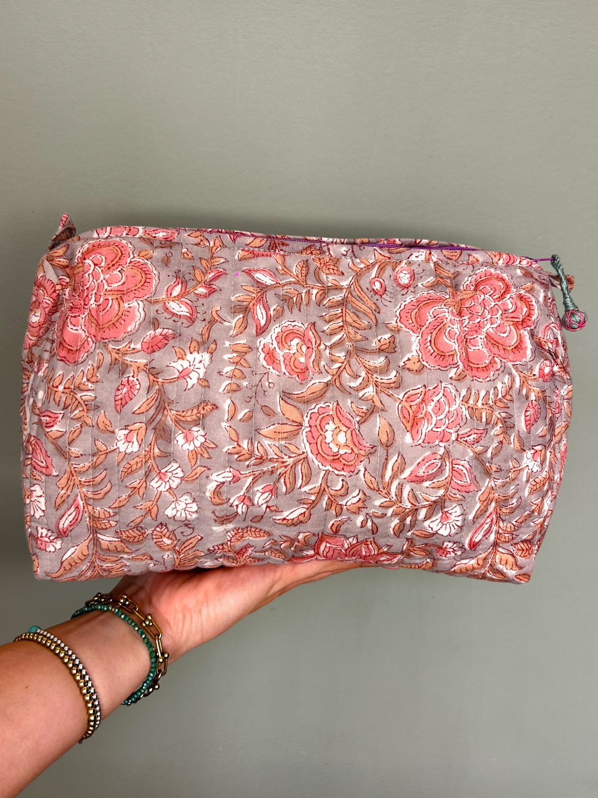 Blockprint Makeup Bag (L) - Pink & Grey Floral