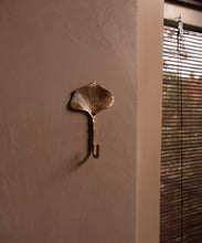 Load image into Gallery viewer, Gracie Gingko Hook
