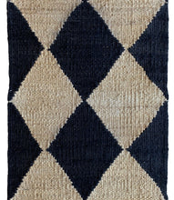 Load image into Gallery viewer, Ashby Diamond Rug
