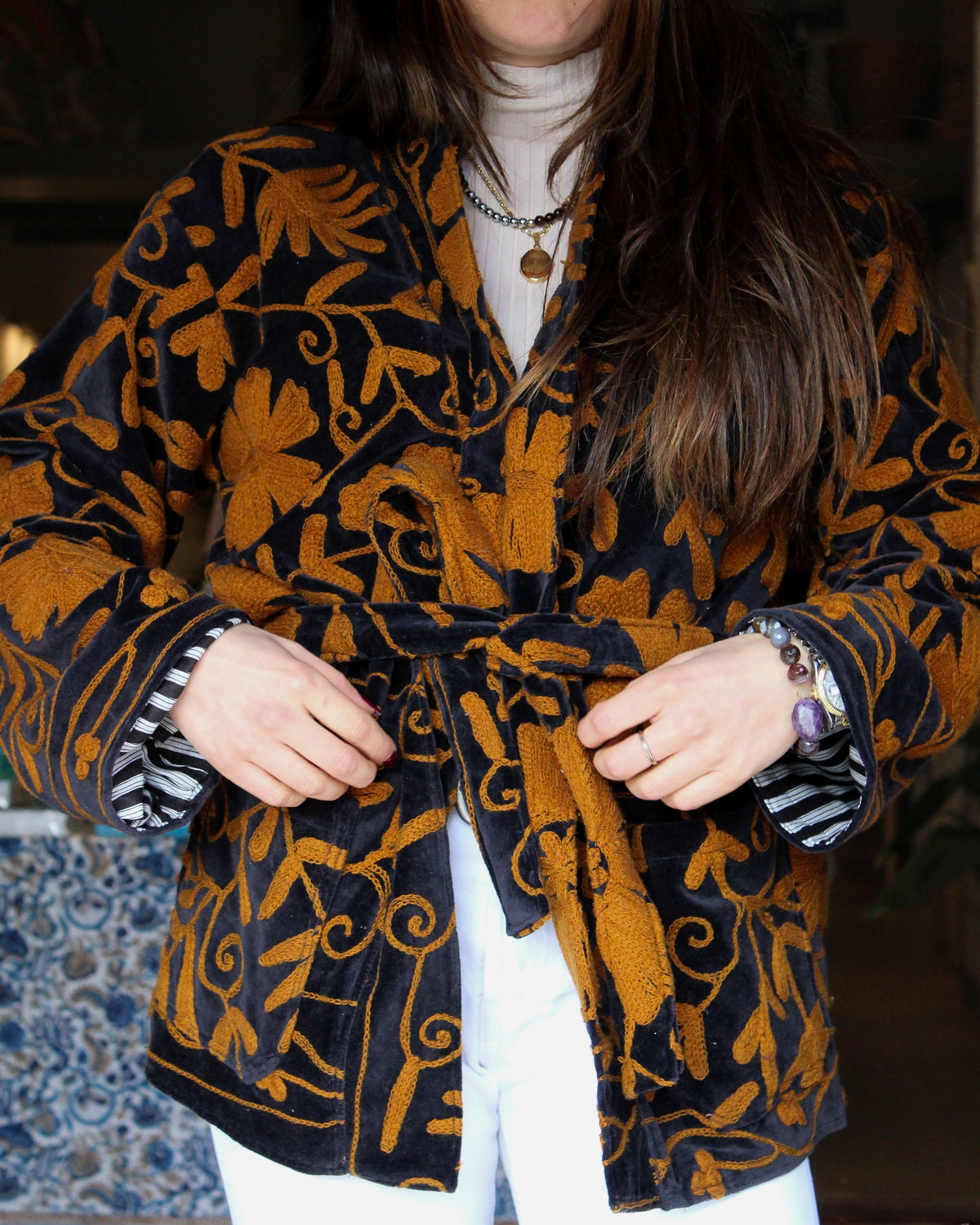 Heritage Velvet Jacket - Onyx Amber