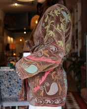 Load image into Gallery viewer, Heritage Velvet Jacket - Taupe
