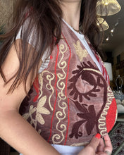Load image into Gallery viewer, Heritage Velvet Vest - Mauve
