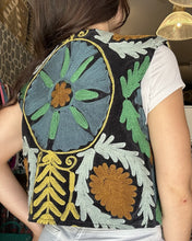 Load image into Gallery viewer, Heritage Velvet Vest - Onyx Forest
