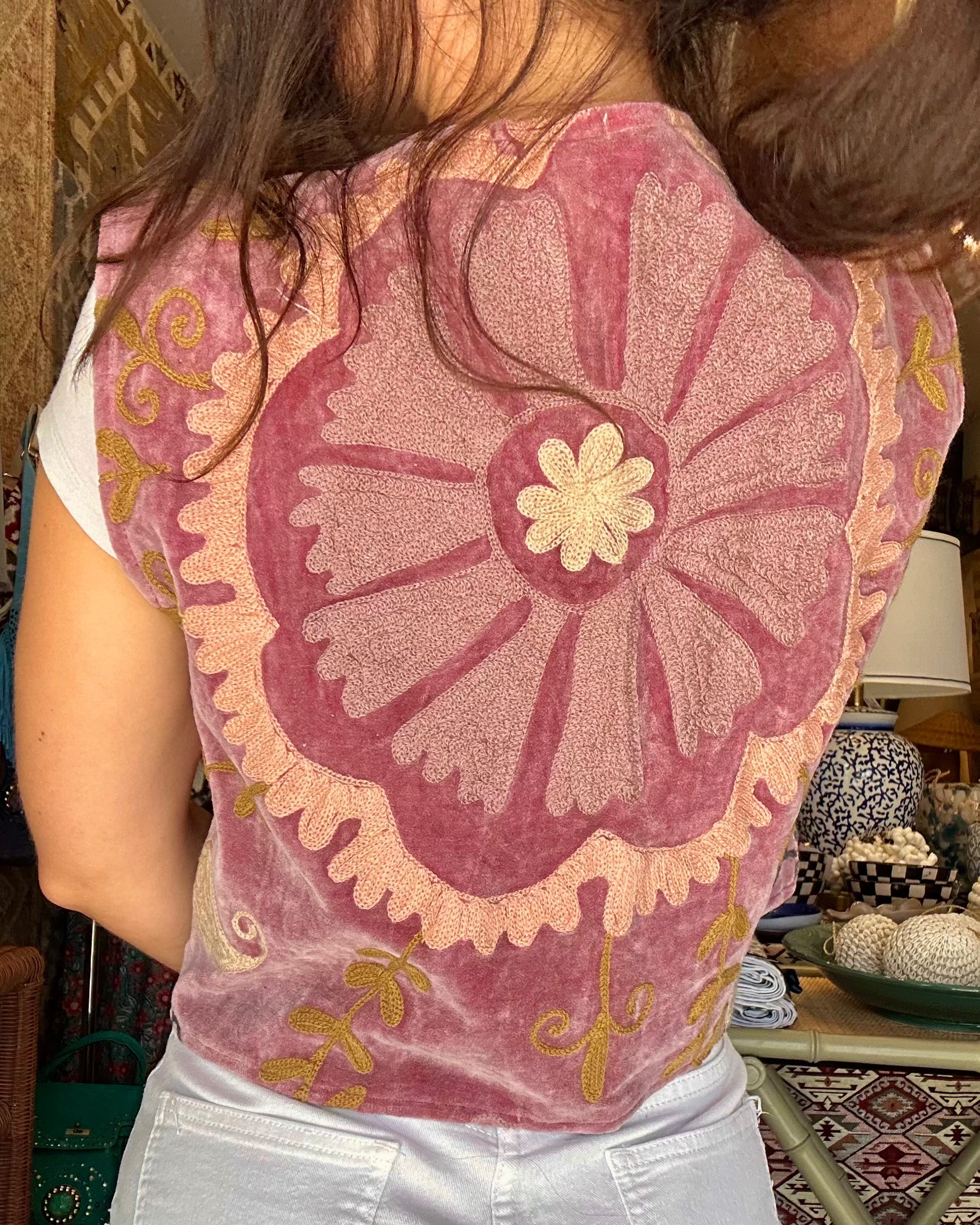 Heritage Velvet Vest - Dusty Pink
