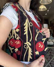 Load image into Gallery viewer, Heritage Velvet Vest - Onyx Crimson
