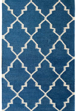 Load image into Gallery viewer, Oxford Trellis Rug - Marine
