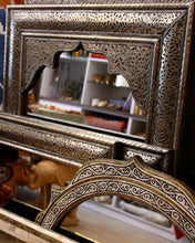 Load image into Gallery viewer, Ezira Etched Mirror - 70x90cm
