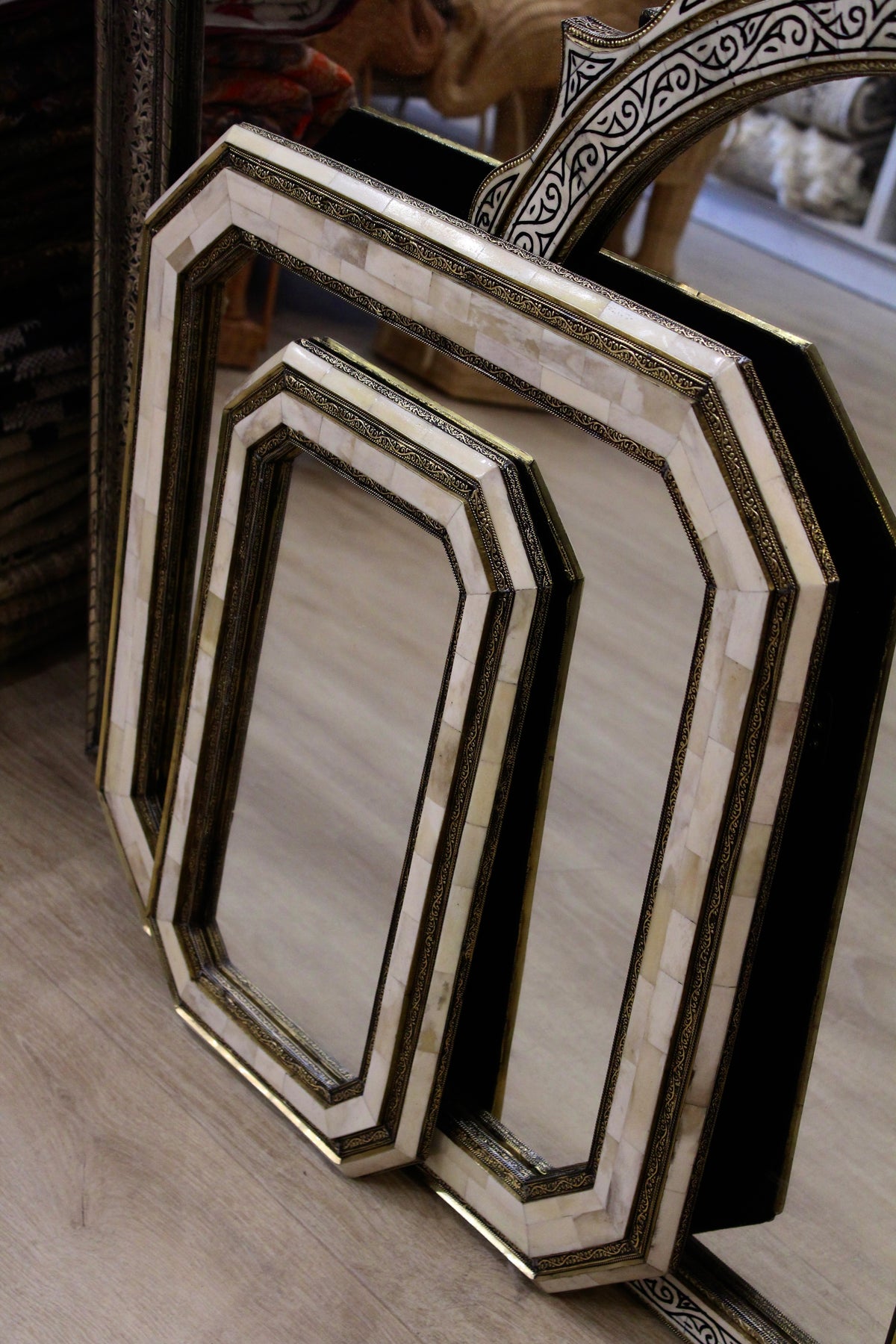 Ilara Bone Mirror - 30x50cm