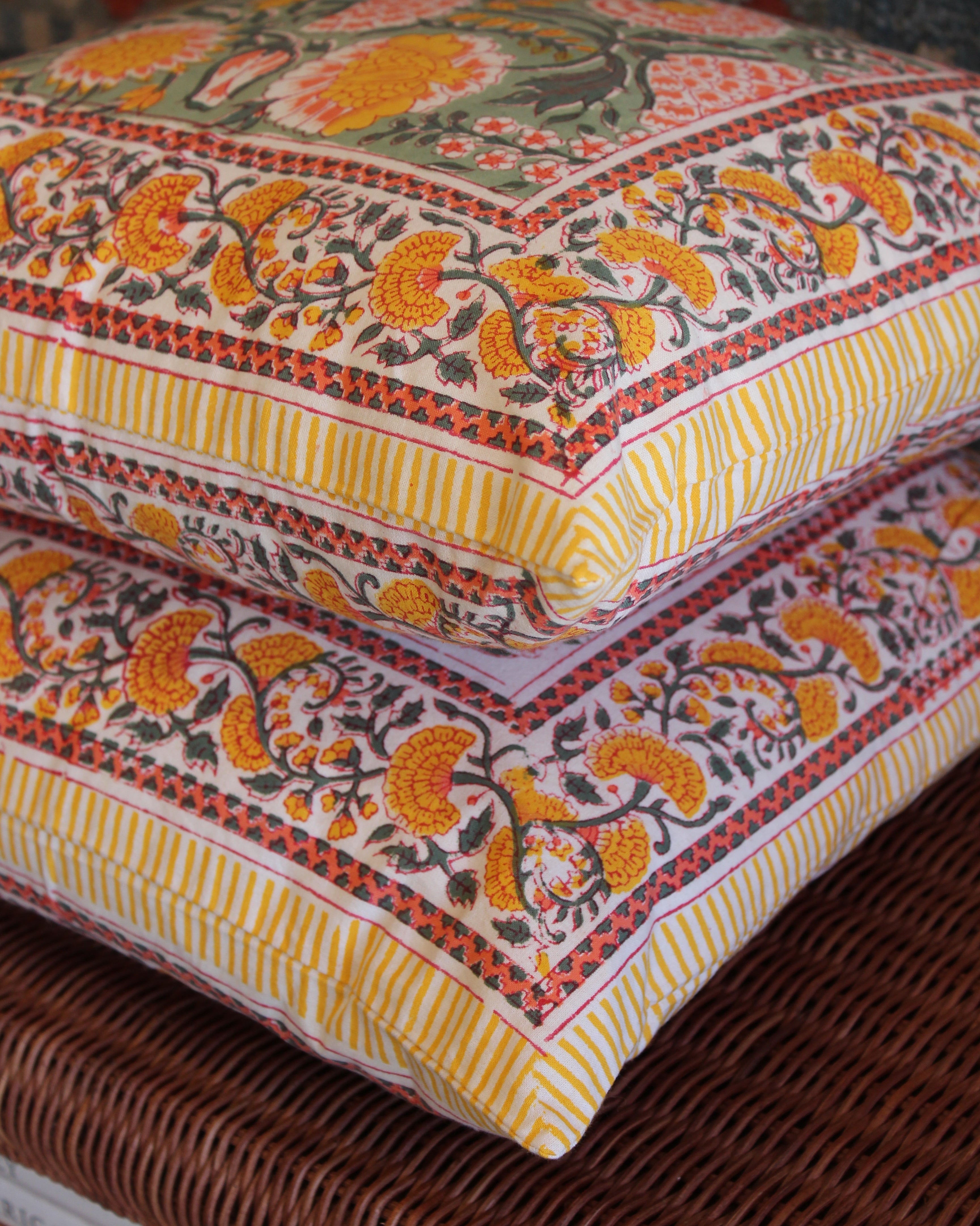 Blockprint Cushion Cover Set - Dandelion Blossom