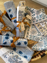 Load image into Gallery viewer, Yellow Blockprint Napkins - Set of 5
