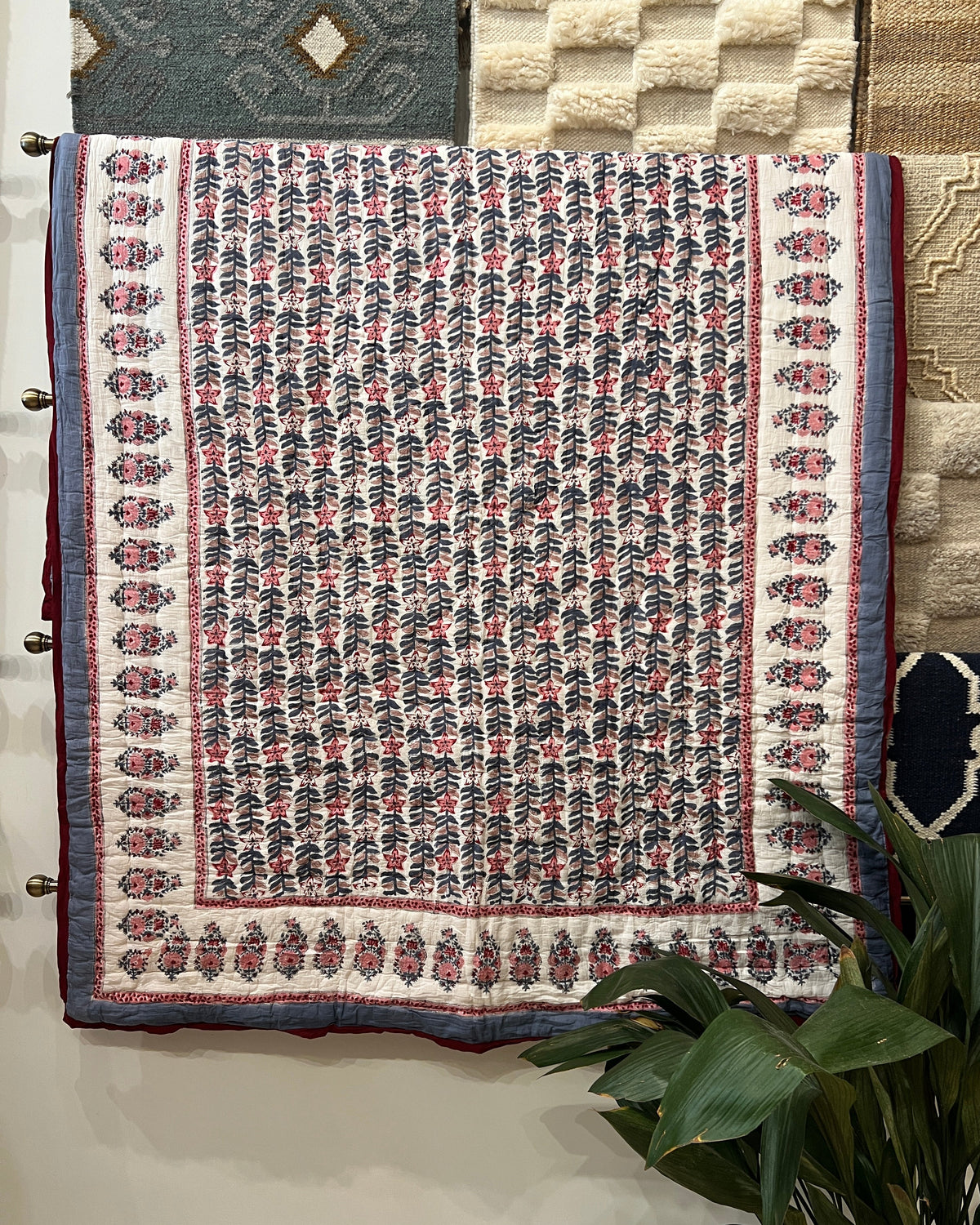 Violet & Fuchsia Petal Meadow Quilt - Single