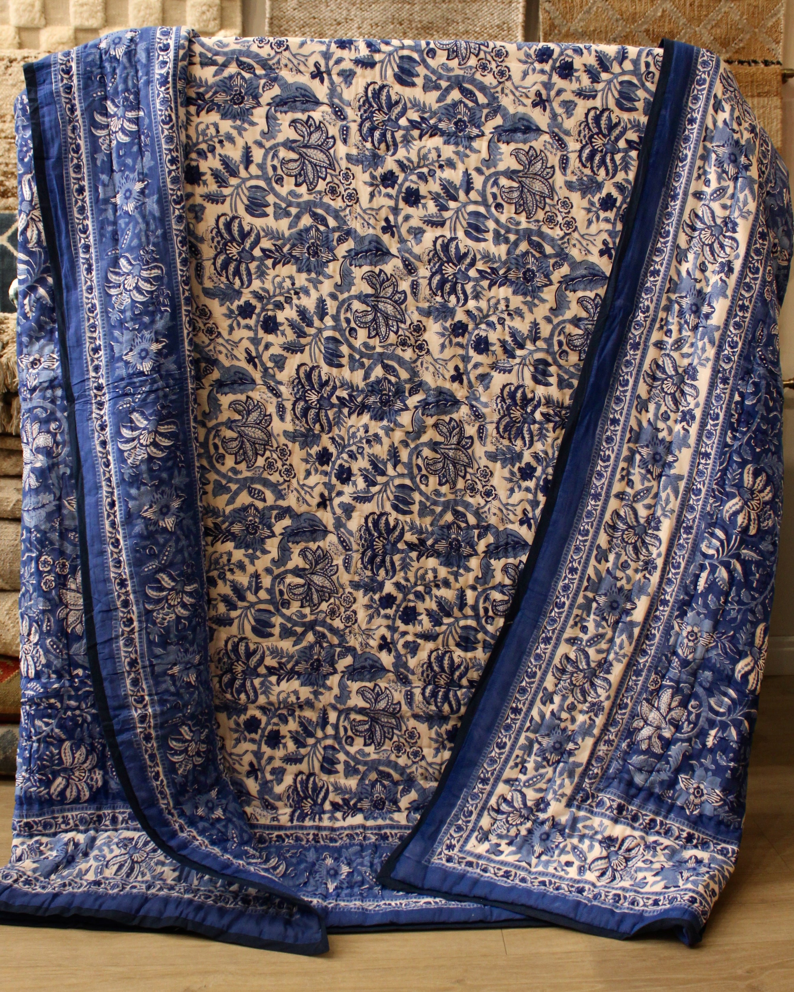 Wild Bloom Blue Quilt - King