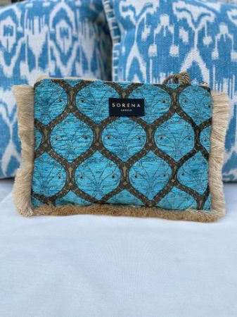 Juicy Clutch Likno