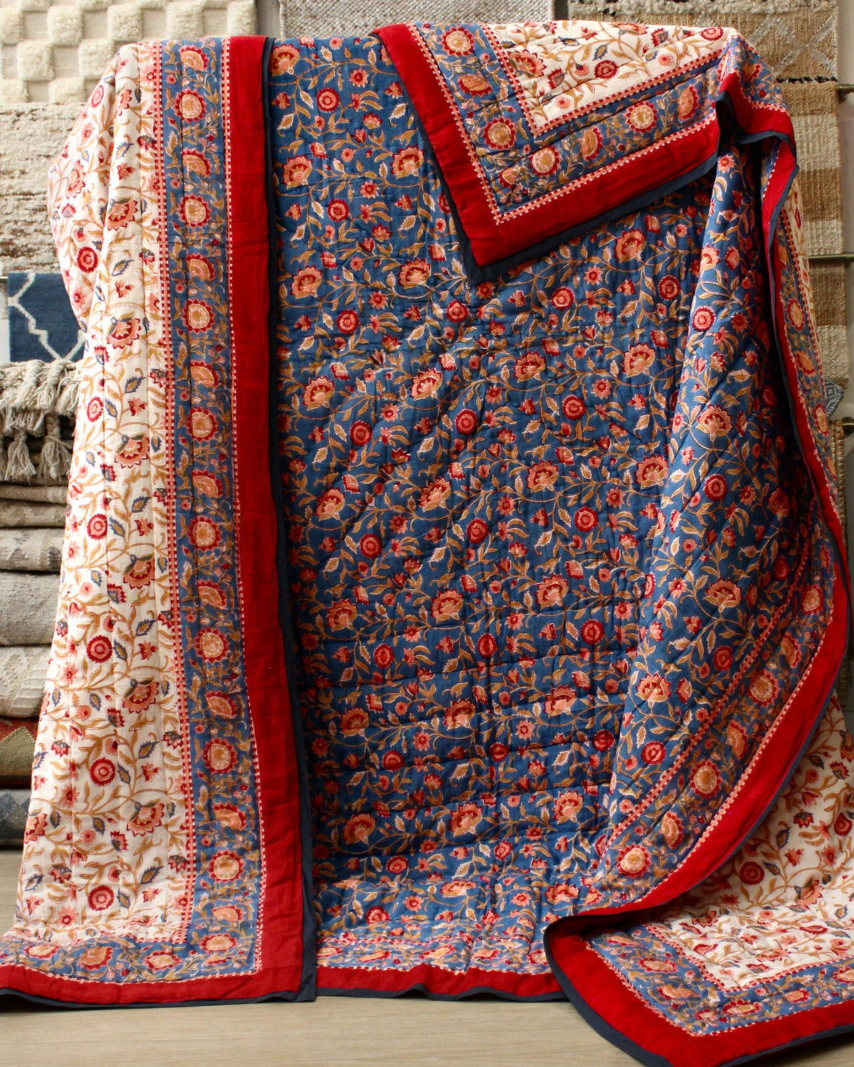 Everbloom Crimson & Blue Quilt - Queen