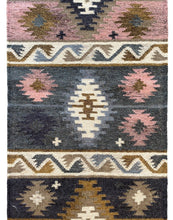Load image into Gallery viewer, Leela Rug
