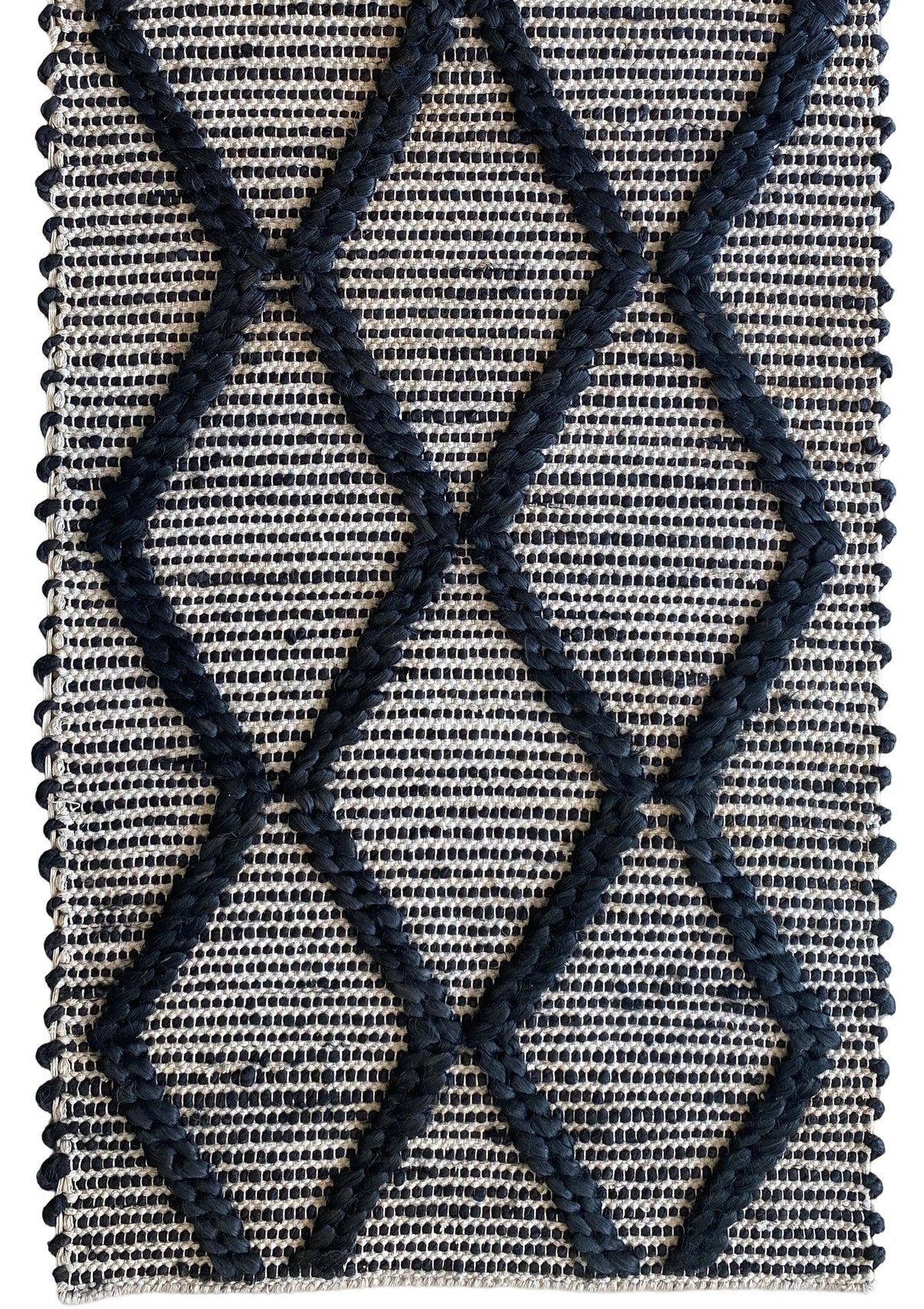 Harlow Diamond Rug - Black