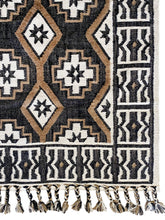 Load image into Gallery viewer, Raaz Rug 150x240cm
