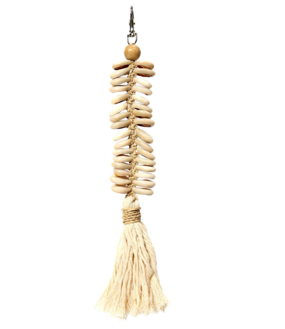 Shell Fishbone Keychain - Cream